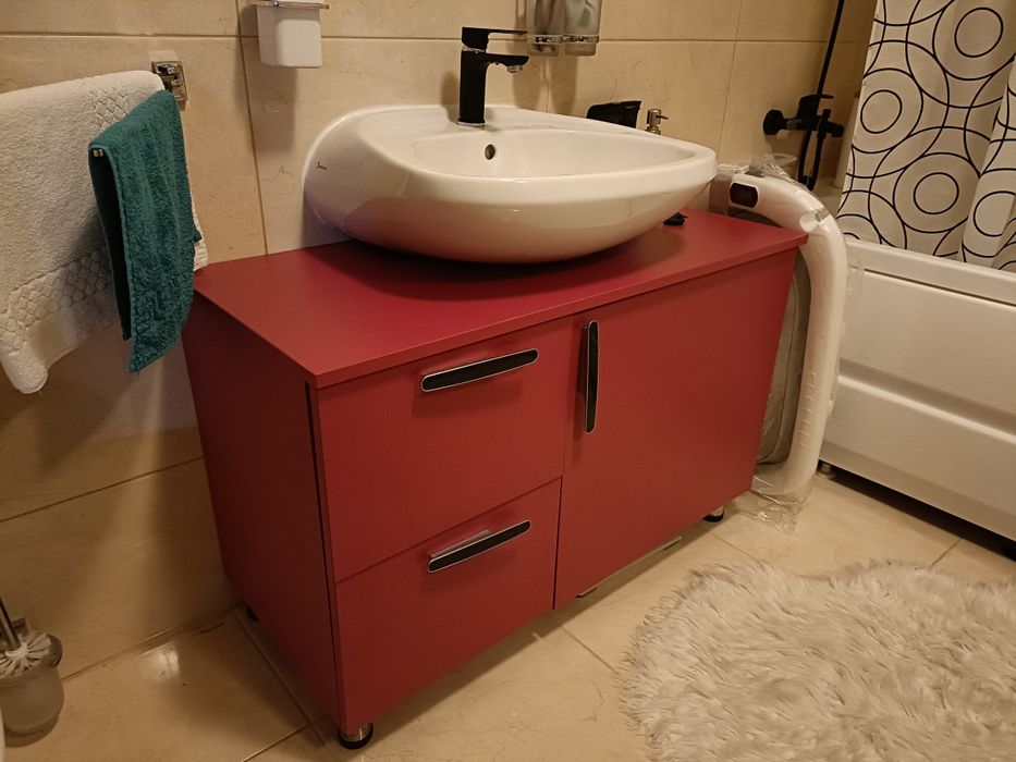 Vând masca Lavoar cu Chiuveta