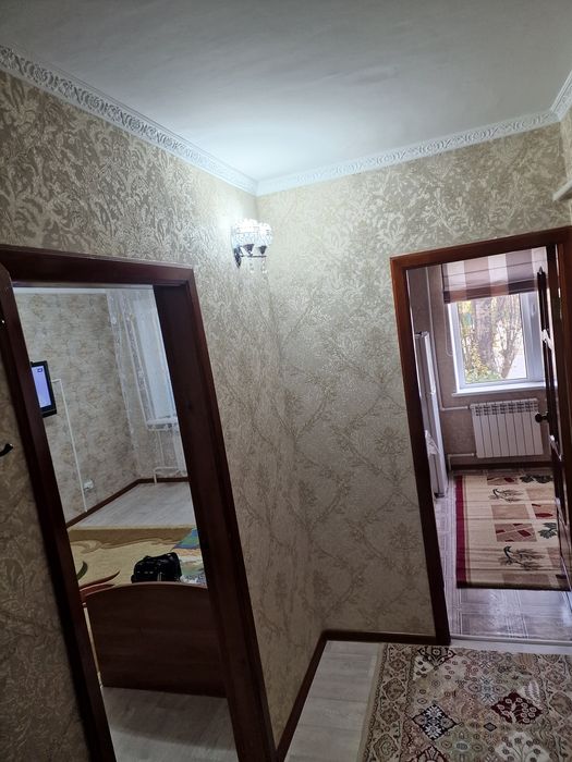 Сдам   1   ком.  квартиру   .