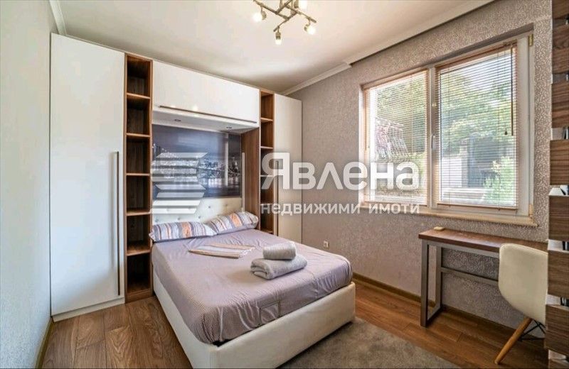 Дава се под наем Тристаен апартамент в Варна, Аспарухово - 110 кв.м за 700 € - Снимка #6
