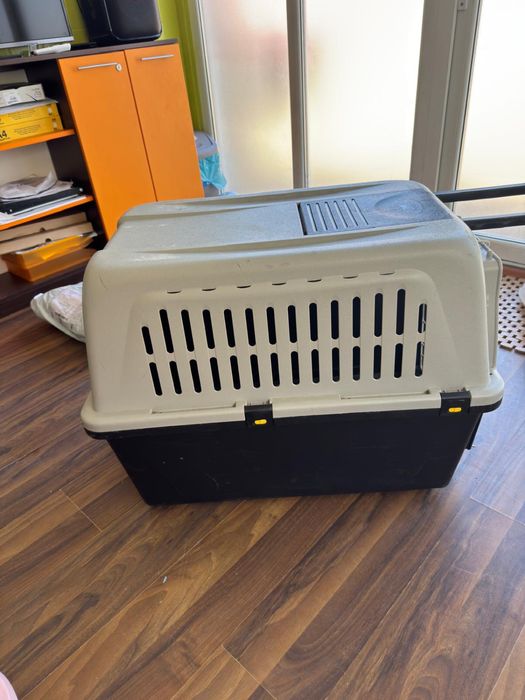 Cușcă  caini 80 lungime si lătime 45