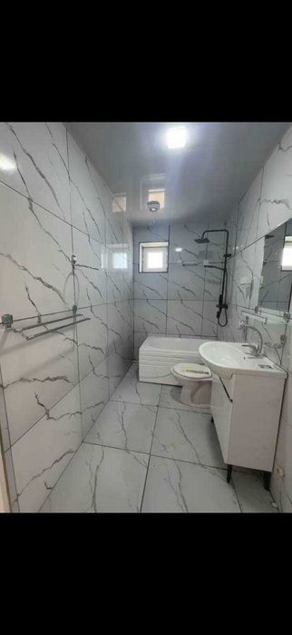 Карасарай ориентир Жомий базар 2 сотки  длина 13  ширина 18 метров