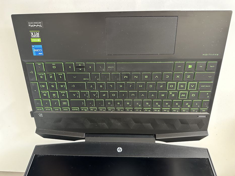 Продавам: HP Pavilion 15 (i5-11300H / RTX 3050 / 8GB / 512GB)