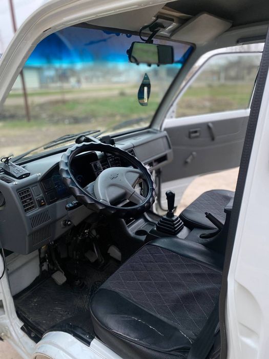 Damas 2 D11 Style (VAN)