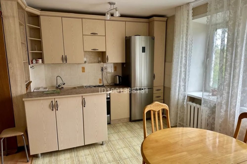 Продам 3х комн кв р-н 6 школы