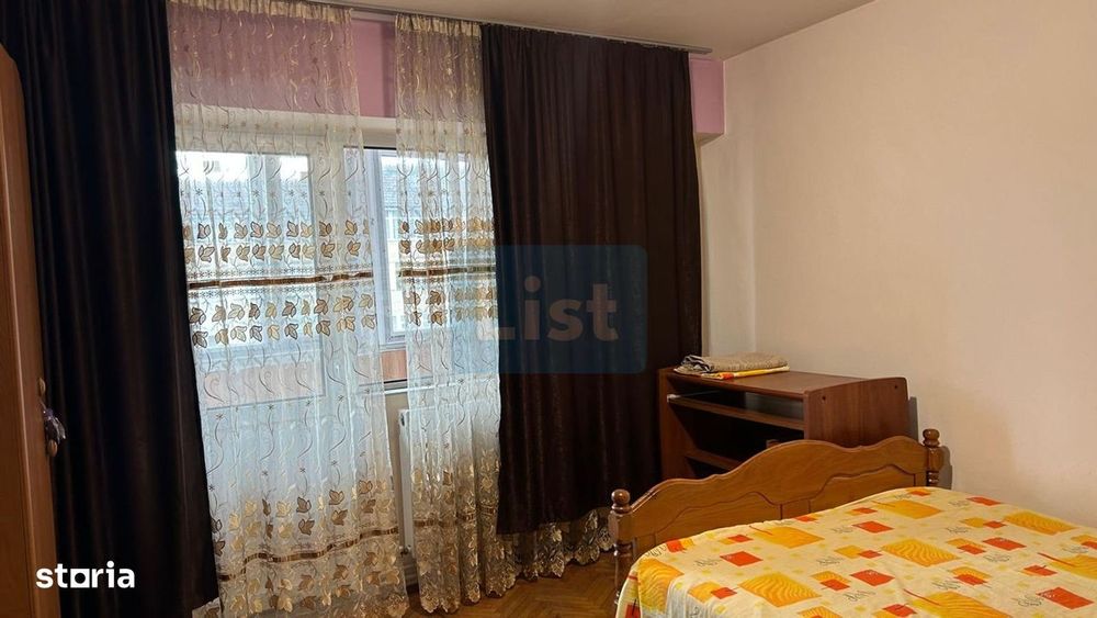 Apartament, Ultracentral – deasupra magazinului PEPCO Dacia.
