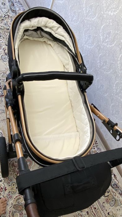 Продам коляску трансформер