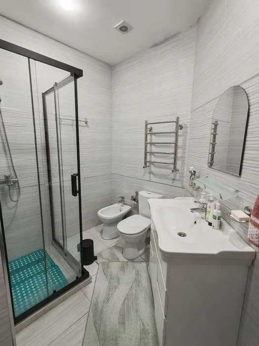 Мирзо-Улугбекский р-н, Экобазар, 4/5/6 (LY)