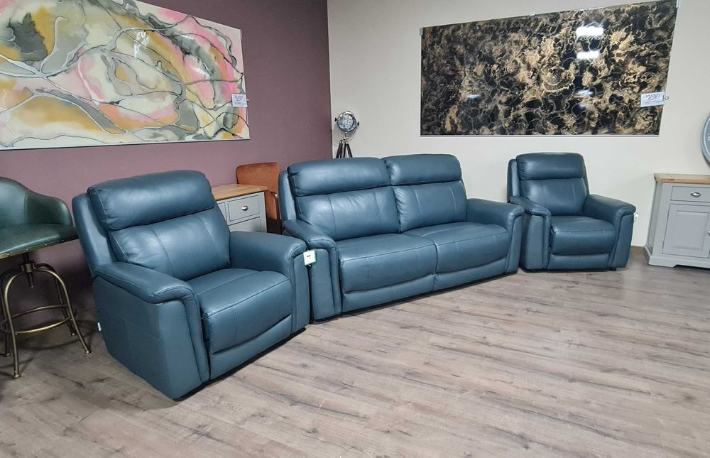 Тюркоазено син кожен комплект - диван тройка и два фотьойла La-z-boy