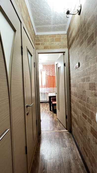 2-комнатная по Абая 104