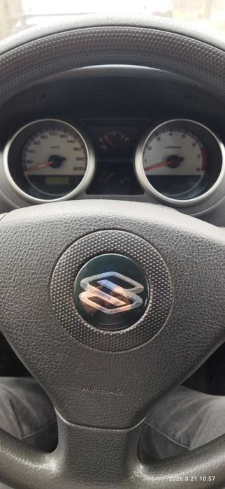 Suzuki IGNIS на части