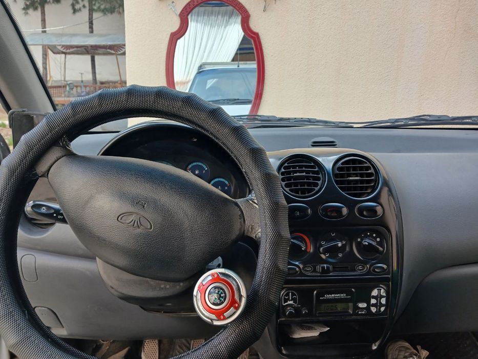 Matiz 2004 yil 2000$ ga bervoraman.
