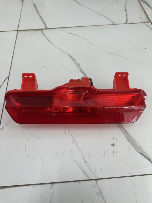 Geely Emgrand задний противотуманный фонарь