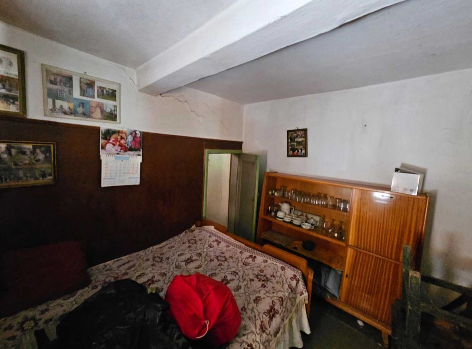 Къща в село Габровци