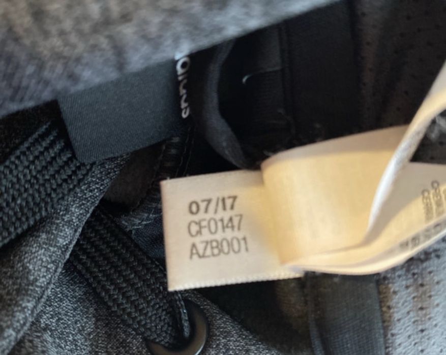 Adidas hoodie gray pocket