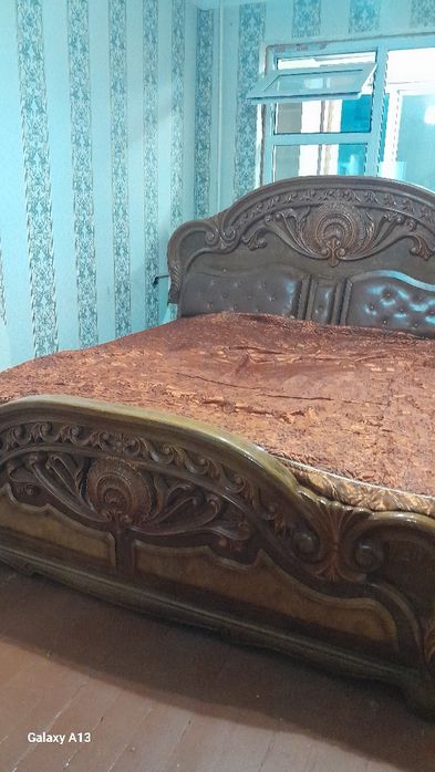 Срочно продам спальный диван.