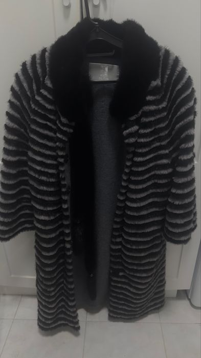 Продам норквую шубу 46.48