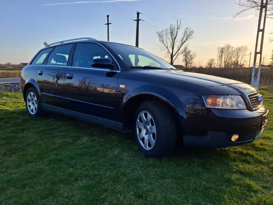 Vînd Audi a 4 b6 19 AVF 131 CP