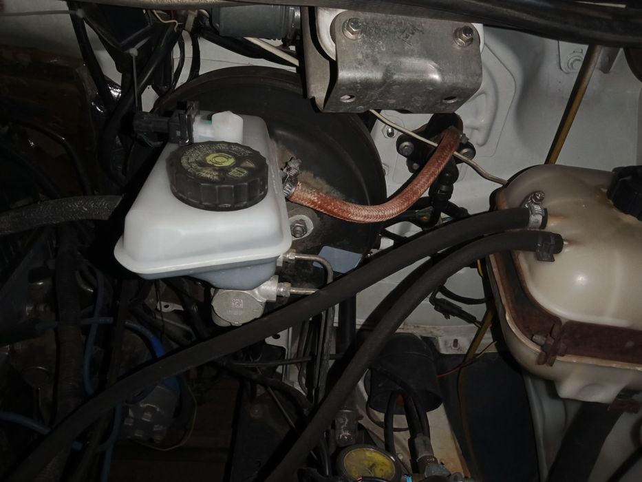 Gazel biznes zavod 2014 yil 5.20 m sotiladi.