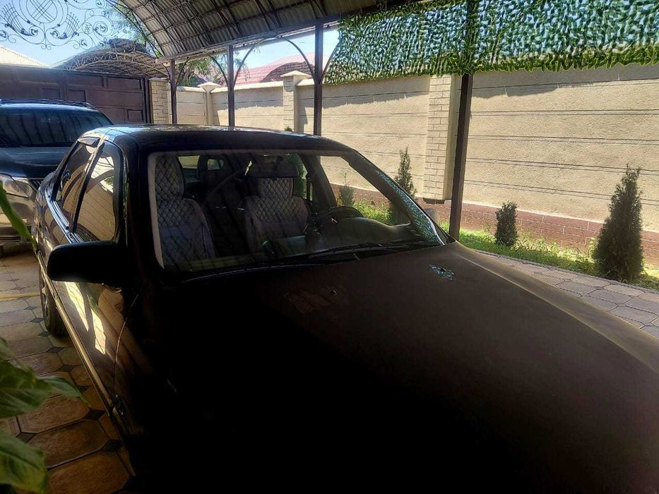 Автомобиль Opel Vectra CDX