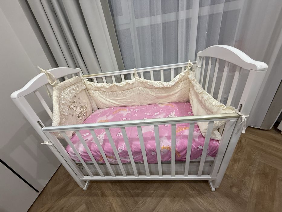 Кроватка детская