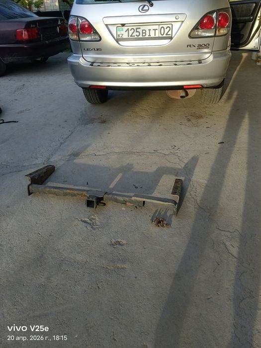 Фаркоп на Лексус рх 300