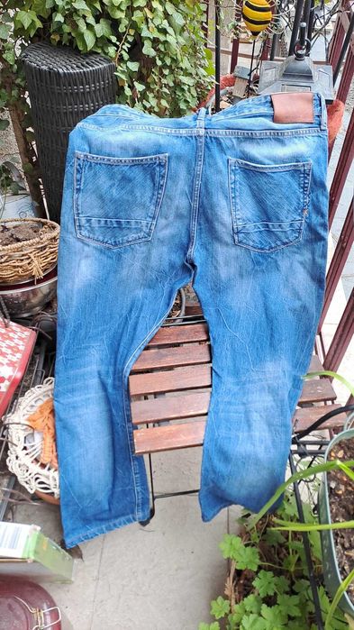 дънки Scotch&Soda №34 в отлично състояние, подходящи за мъж около 175 см.