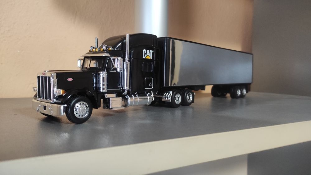 Метални модели мащаб 1:50