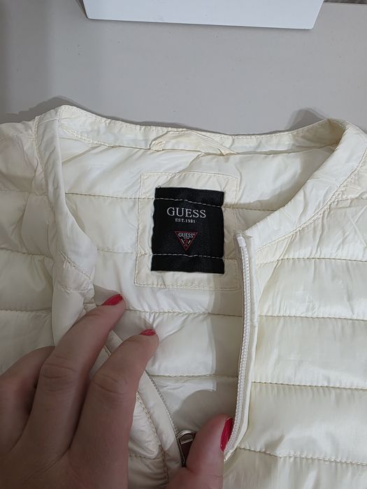 Guess XS geaca cu puf