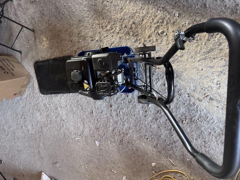 Talpa compactoare scheppach 70kg benzina