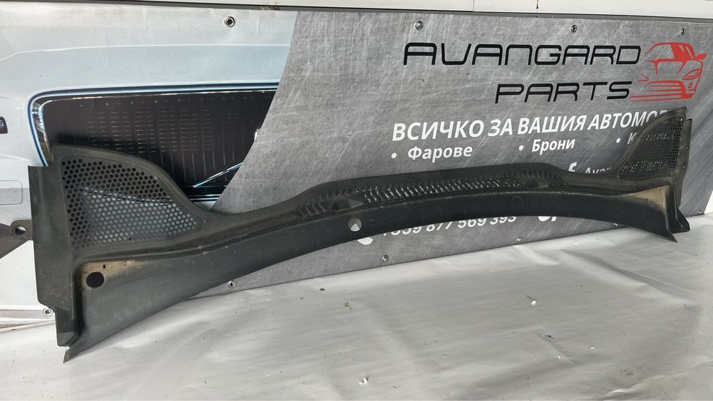 Решетка под чистачките Seat Ibiza 4 (2008-2017)