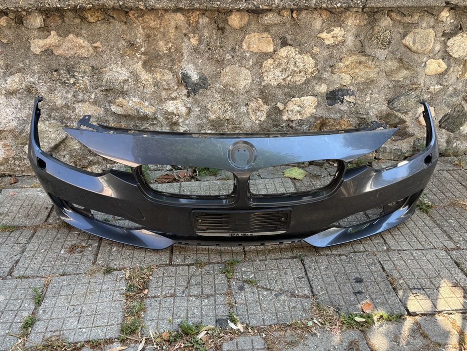 Оригинална броня за BMW трета серия F30/F31. 2012-2015 г. Отлична.