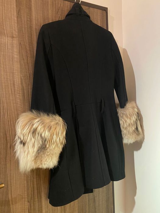 Palton pinko marimea 38
