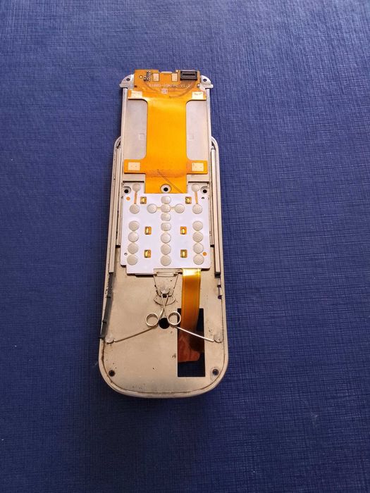 Оригинални части за Nokia 8900e RM-233
