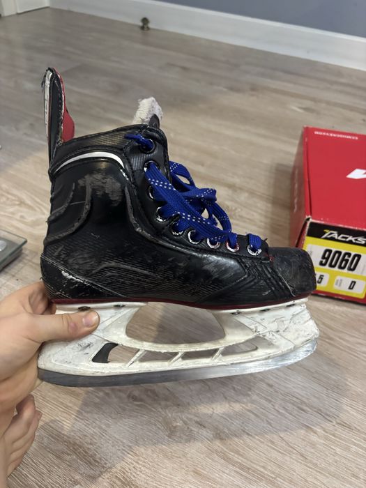 поньки bauer x500