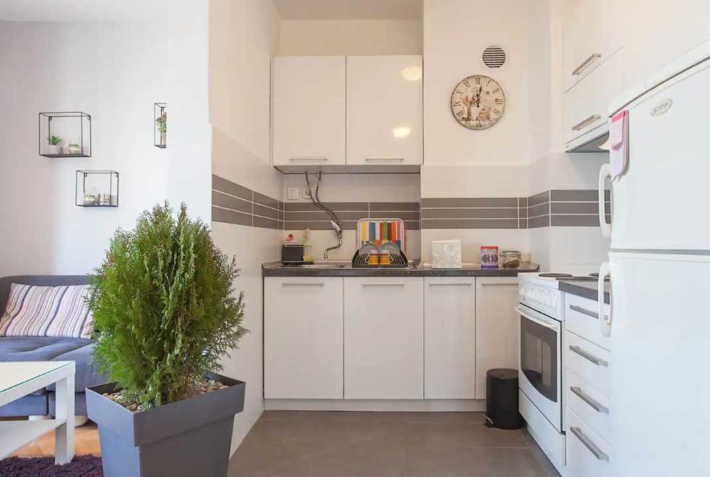 Дава се под наем Двустаен апартамент в Пловдив, Западен - 60 кв.м за 270.3 € - Снимка #4