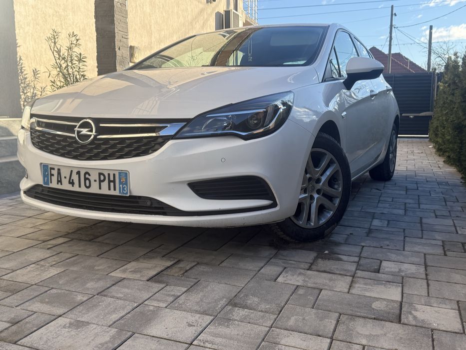 Opel Astra K
