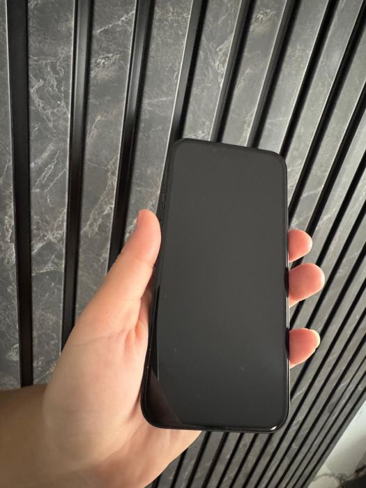 Продам, iPhone 13