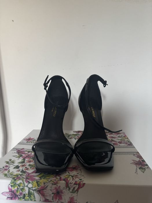 Tocuri YSL (Predare personala)