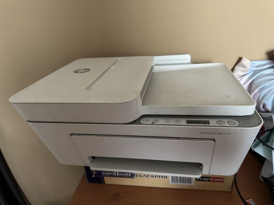 Цветен Принтер HP Deskjet Plus 4120 + Пълнител подарък