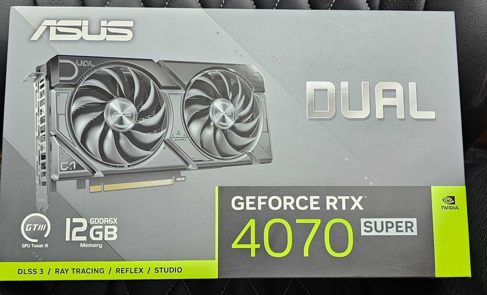 RTX 4070 Super Asus Evo 12GB 192 BIT
