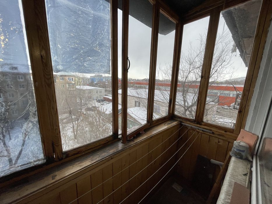 Продам 2шку на Мызы 25