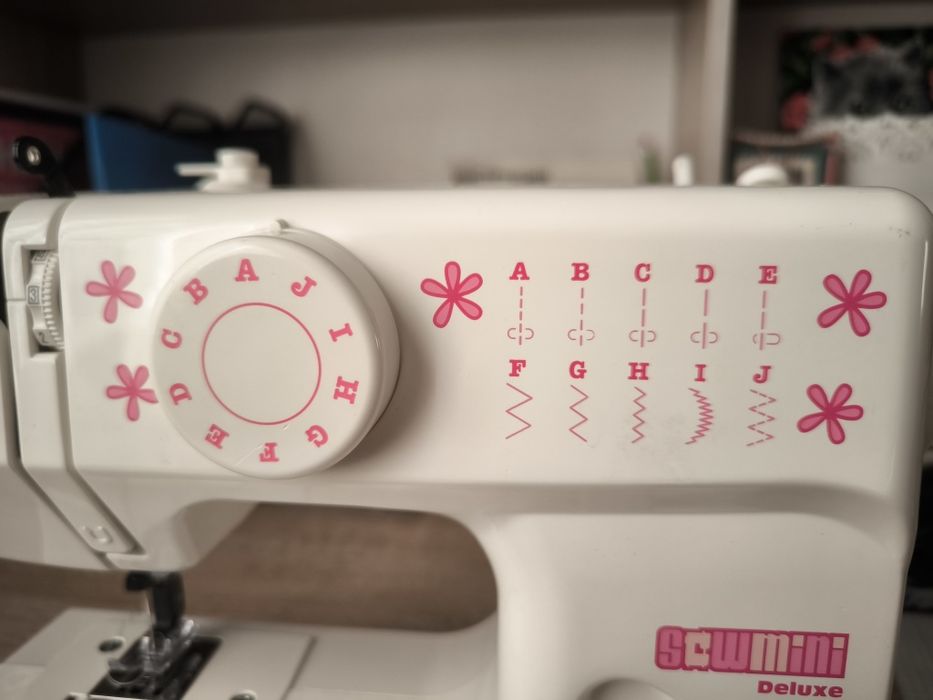 Швейная машинка Janome