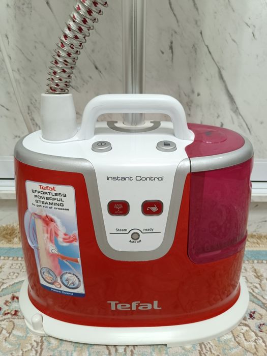 Продам вертикальный отпариватель Tefal