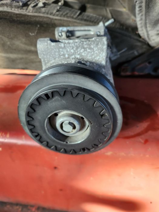 Компресор за климатик за Пежо Peugeot 308 T9 1.6HDI