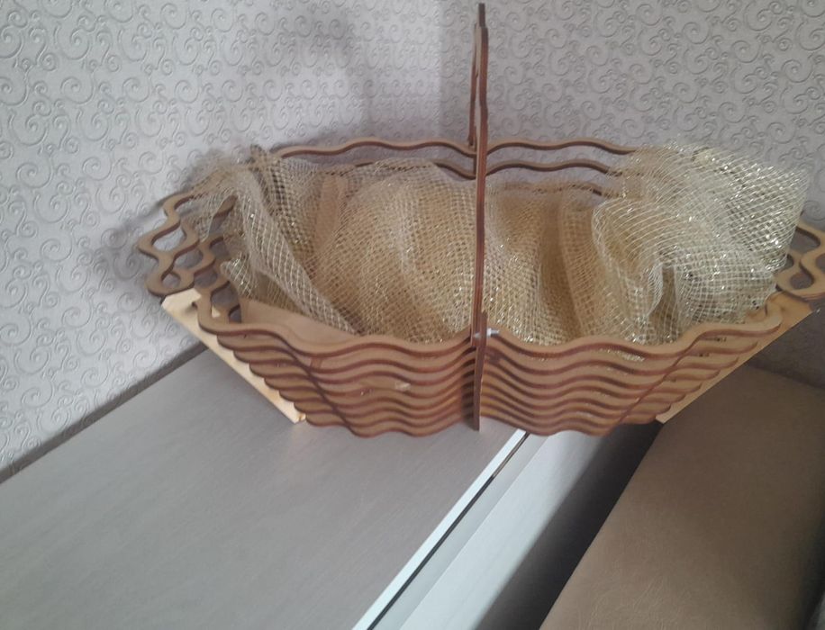 Продам карзину новая