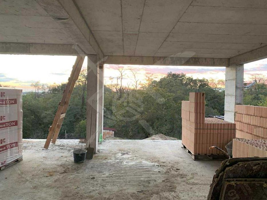 Продава се Къща в Варна, м-т Боровец - юг - 196 кв.м за 1270 €/кв.м - Снимка #4