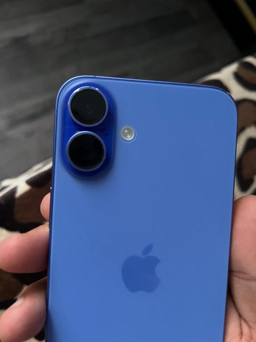 Iphone 16 plus.