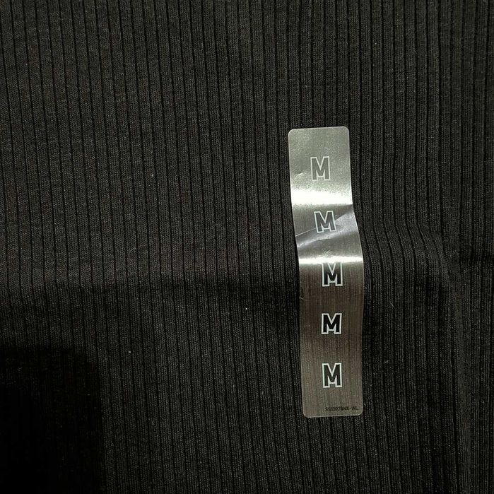 Футболка Uniqlo в рубчик