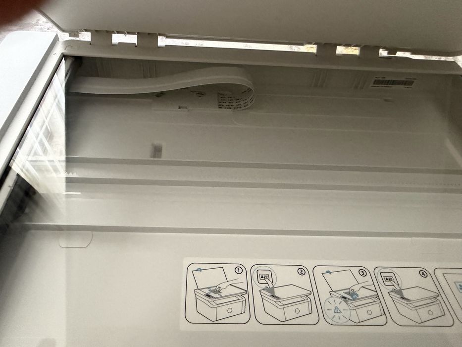 HP LaserJet M141w (принтер + сканер + копир, Wi‑Fi).