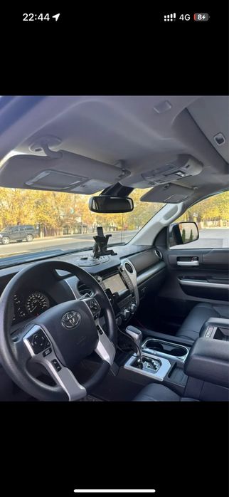 Продам toyota tundra